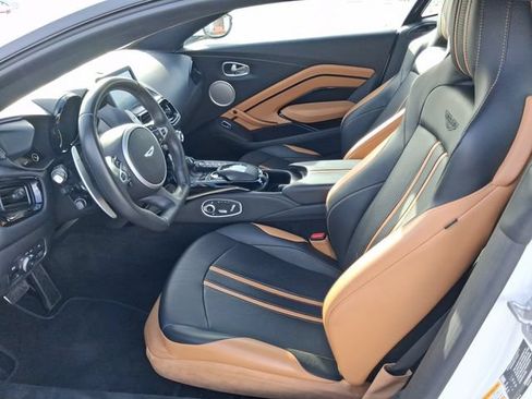 Used 2020 Aston Martin V8 Vantage Coupe RWD image 8