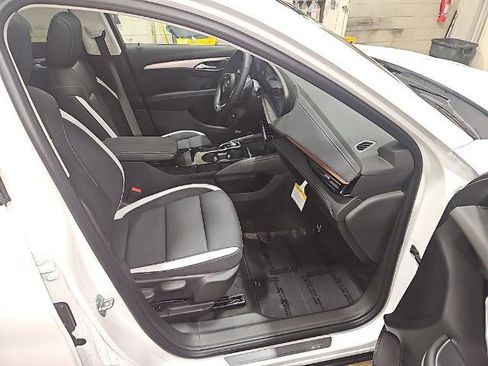 New 2026 Buick Envision Sport Touring AWD/4WD image 28