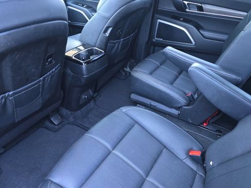 Used 2022 Kia Telluride EX w/ EX Premium Package AWD/4WD image 12