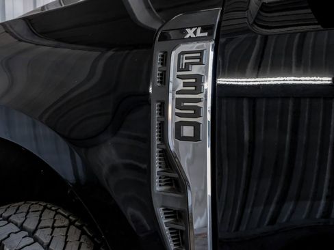 Used 2023 Ford F350 XL w/ XL Chrome Package image 54