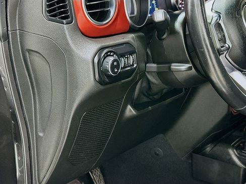 Used 2021 Jeep Gladiator Rubicon w/ Trailer Tow Package image 10