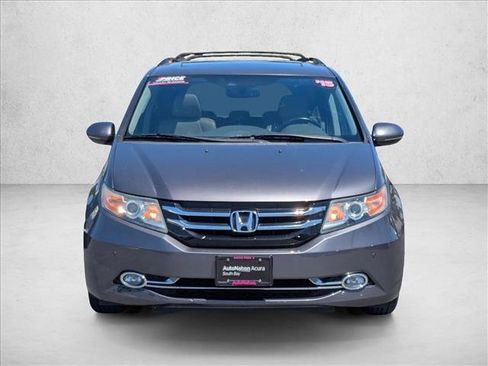 Used 2015 Honda Odyssey Touring Elite image 2