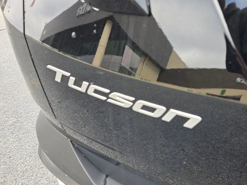 New 2026 Hyundai Tucson Limited FWD image 11