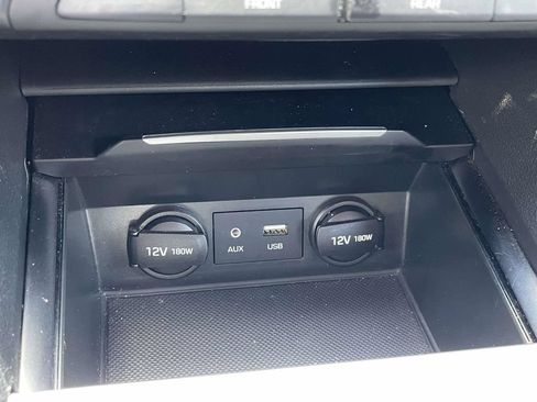Used 2018 Hyundai Elantra Sport FWD image 19