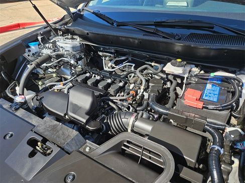 Used 2025 Honda CR-V EX-L image 24