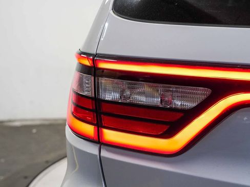 Used 2022 Dodge Durango GT RWD image 11