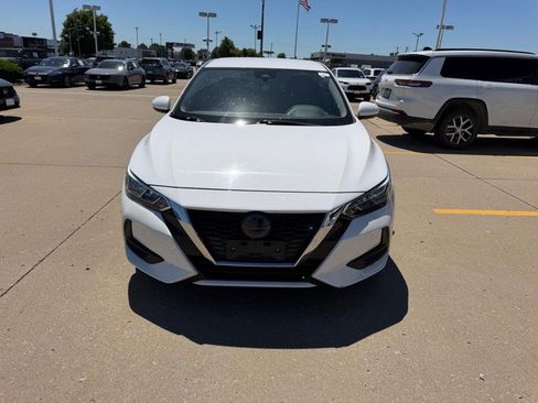 Used 2022 Nissan Sentra SV FWD image 7