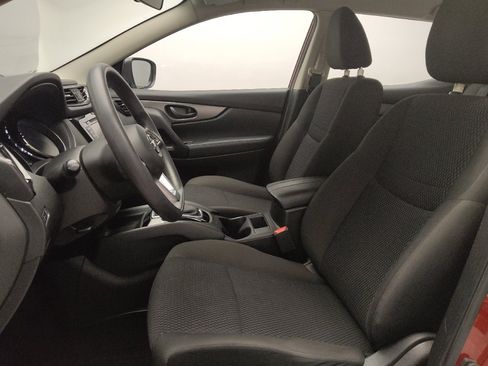 Used 2019 Nissan Rogue Sport S w/ Appearance Package image 17