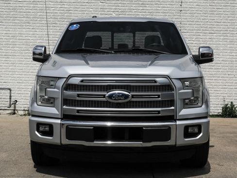 Used 2015 Ford F150 Platinum w/ Equipment Group 701A Luxury RWD image 5