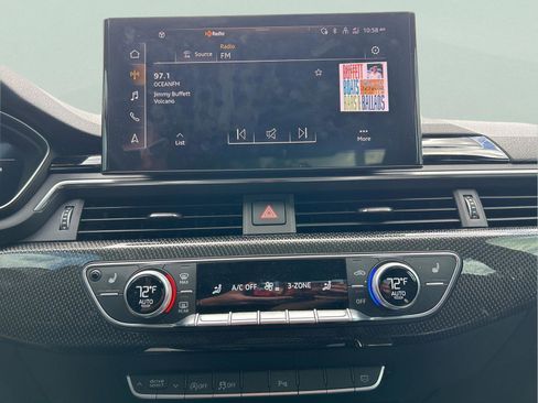 Used 2022 Audi S4 Premium Plus image 18