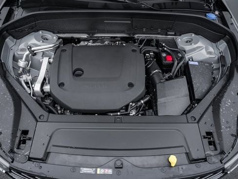 New 2026 Volvo XC90 B6 Plus w/ Protection Package Premier image 18