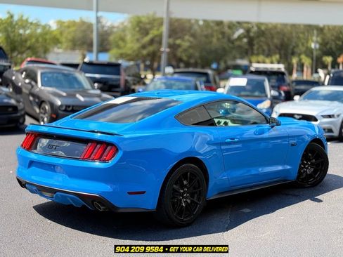 Used 2017 Ford Mustang GT Premium w/ Black Accent Package RWD image 7