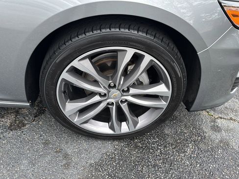 Used 2024 Chevrolet Malibu LT image 34