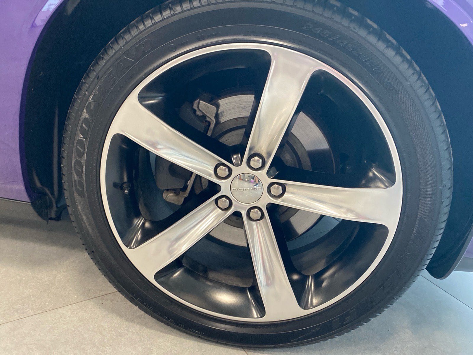 Used 2014 Dodge Challenger R/T RWD image 25