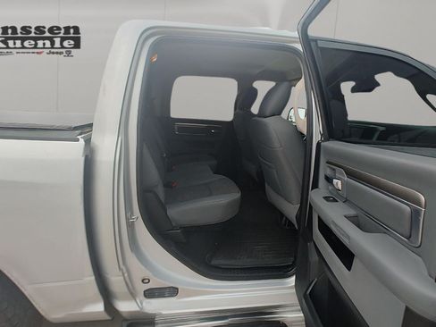 Used 2017 RAM 1500 Big Horn AWD/4WD image 18