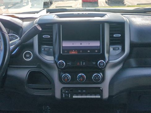 Used 2024 RAM 3500 Tradesman w/ Chrome Appearance Group AWD/4WD image 19