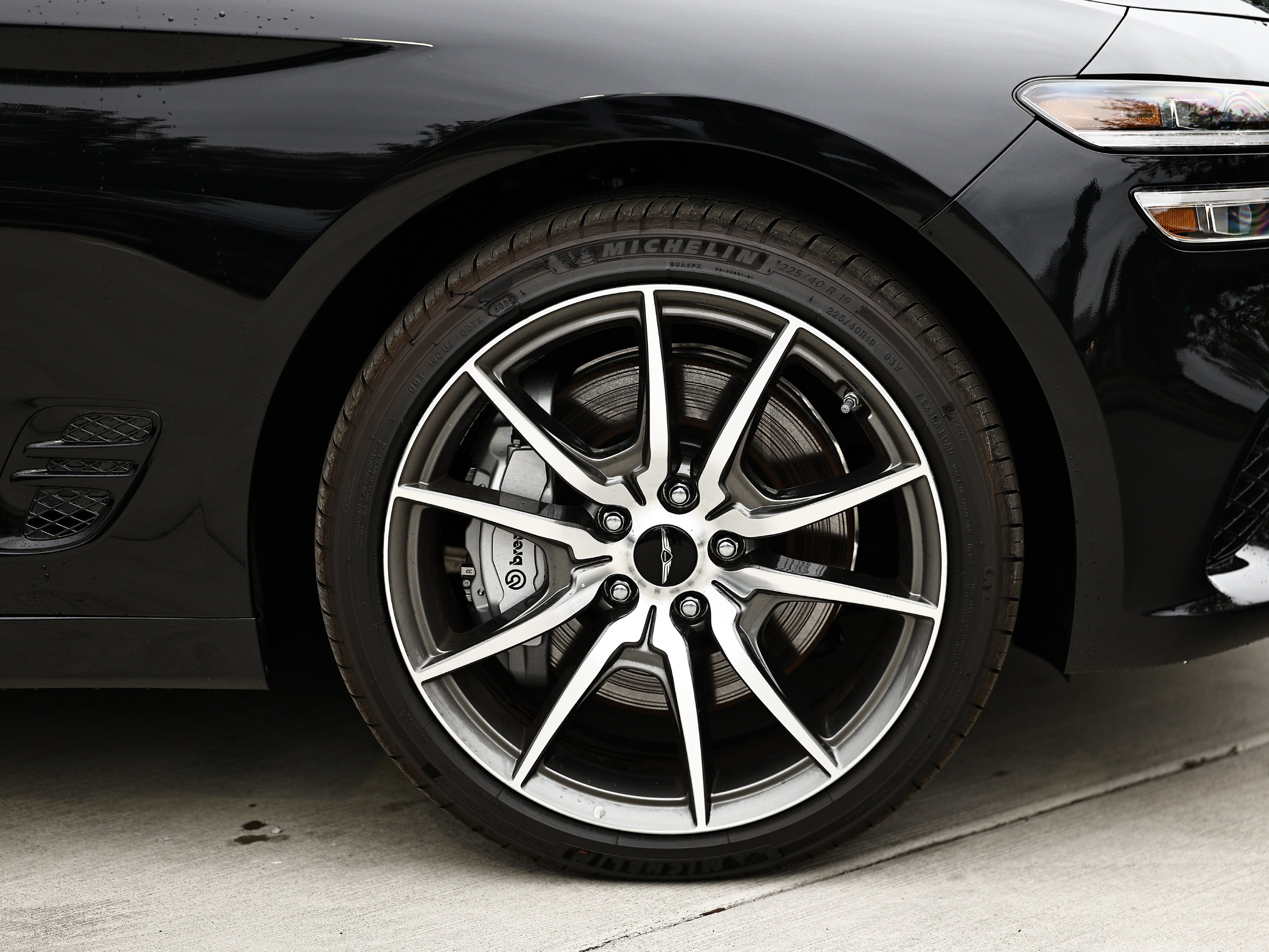 New 2026 Genesis G70 2.5T Prestige RWD image 9