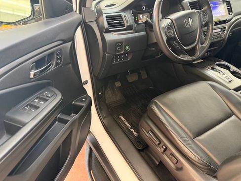 Used 2023 Honda Ridgeline RTL-E image 13