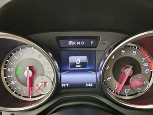 Used 2014 Mercedes-Benz SLK 250 image 13