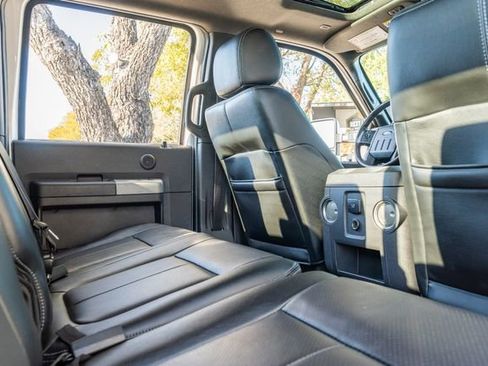 Used 2015 Ford F250 Lariat w/ Lariat Ultimate Package image 43