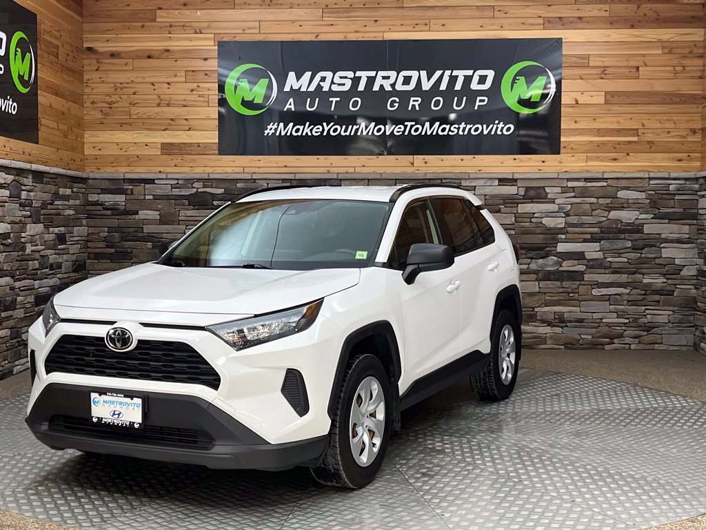 Used 2019 Toyota RAV4 LE w/ All Weather Liner Package AWD/4WD image 10