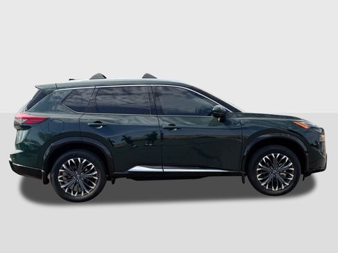 New 2026 Nissan Rogue Platinum AWD/4WD image 7