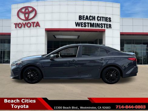 Certified 2025 Toyota Camry SE w/ Convenience Package FWD image 7