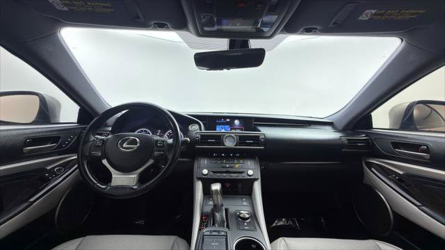 Used 2015 Lexus RC 350 w/ Luxury Package RWD image 21