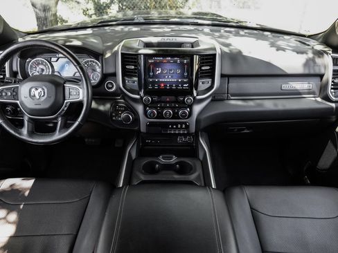 Used 2019 RAM 1500 Big Horn AWD/4WD image 5