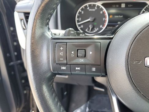 Used 2023 Nissan Rogue SL w/ SL Premium Package image 19