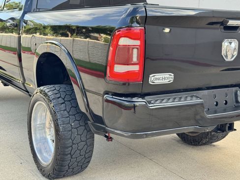 Used 2019 RAM 2500 Limited AWD/4WD image 40