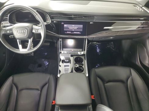 Used 2021 Audi Q8 Premium Plus image 11