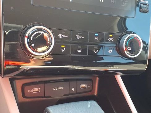 Used 2023 Hyundai Tucson SEL FWD image 15