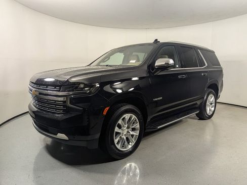 Used 2024 Chevrolet Tahoe Premier AWD/4WD image 3