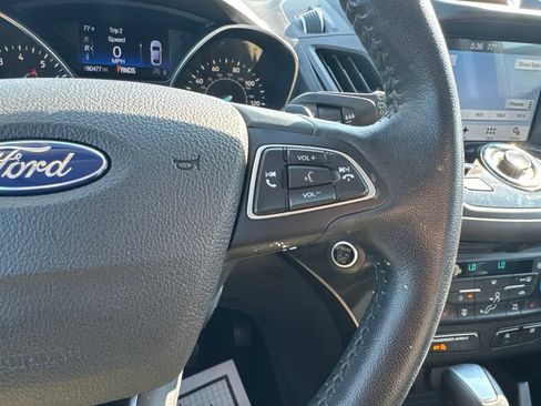 Used 2017 Ford Escape Titanium AWD/4WD image 20
