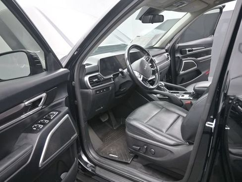 Used 2023 Kia Telluride S w/ S Sunroof Package AWD/4WD image 9