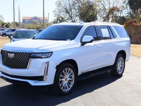 Used 2021 Cadillac Escalade Premium Luxury w/ Performance Package image 4