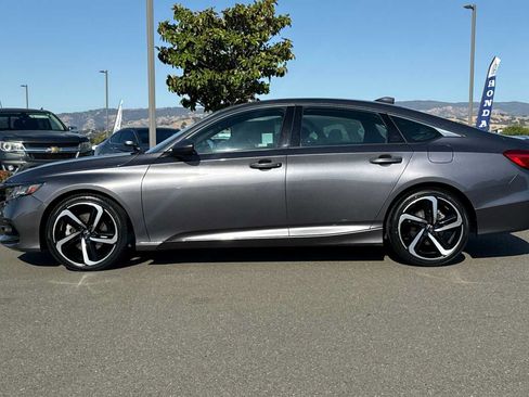 Used 2019 Honda Accord Sport image 7