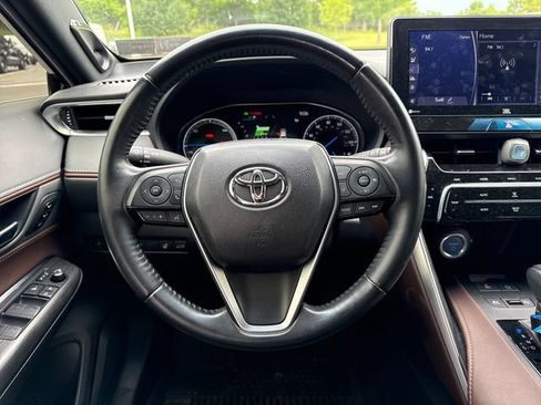 Used 2021 Toyota Venza Limited w/ Advanced Technology Package AWD/4WD image 20