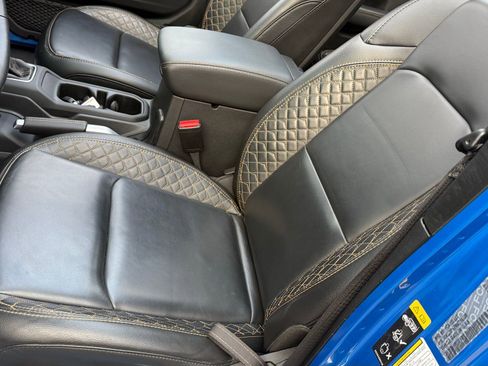 Used 2022 Jeep Wrangler Unlimited Sahara image 34