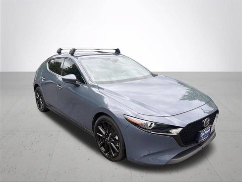 Used 2019 MAZDA MAZDA3 AWD Hatchback w/ Premium Pkg image 7