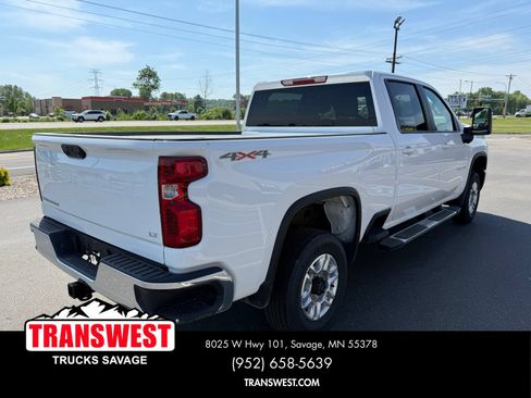 Used 2025 Chevrolet Silverado 2500 LT w/ Convenience Package AWD/4WD image 14