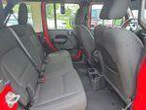 Used 2022 Jeep Wrangler Unlimited Sport AWD/4WD image 9