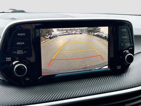 Used 2020 Hyundai Tucson SE w/ Winter Weather Package image 13