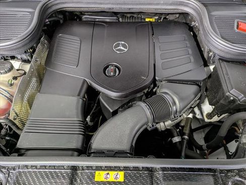 Certified 2025 Mercedes-Benz GLE 350 4MATIC image 24