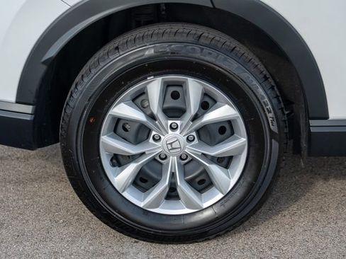 Used 2025 Honda CR-V LX image 12