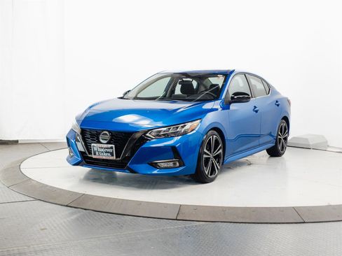 Used 2020 Nissan Sentra SR FWD image 3