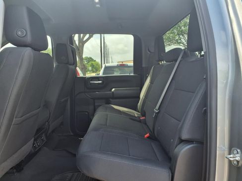 Used 2024 Chevrolet Silverado 2500 Custom w/ Custom Value Package AWD/4WD image 18