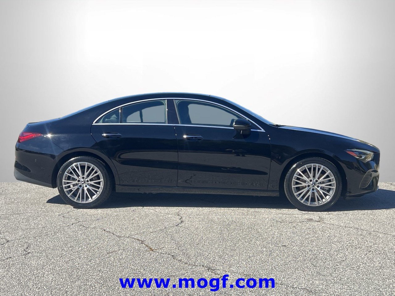 Used 2025 Mercedes-Benz CLA 250 4MATIC image 27