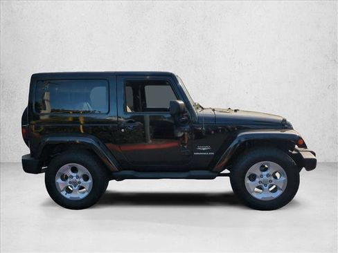 Used 2015 Jeep Wrangler Sahara w/ Connectivity Group image 4